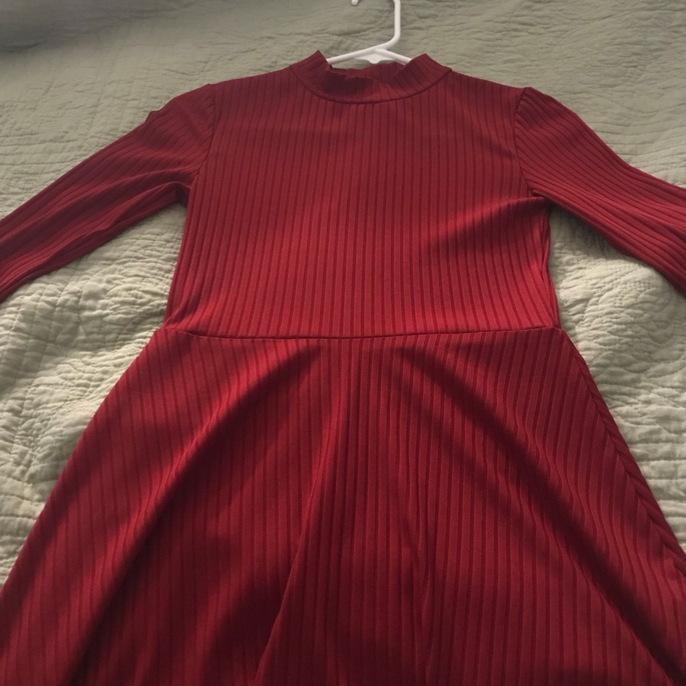Forever 21 red 3/4 sleeve Dress